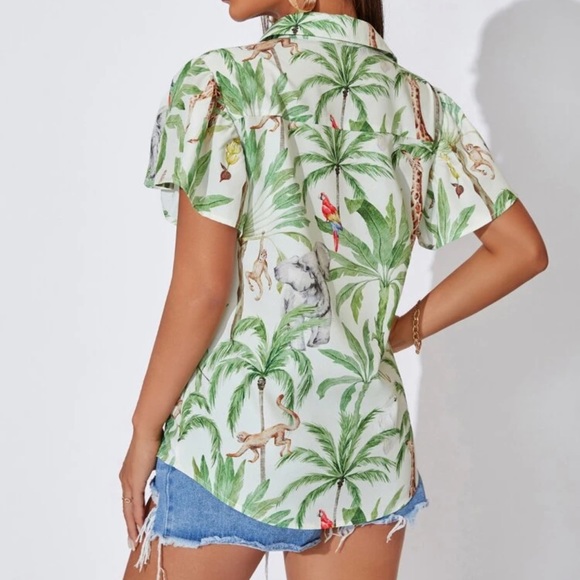 Palm Tree & Animal Print Puff Sleeve Blouse - Picture 4 of 4